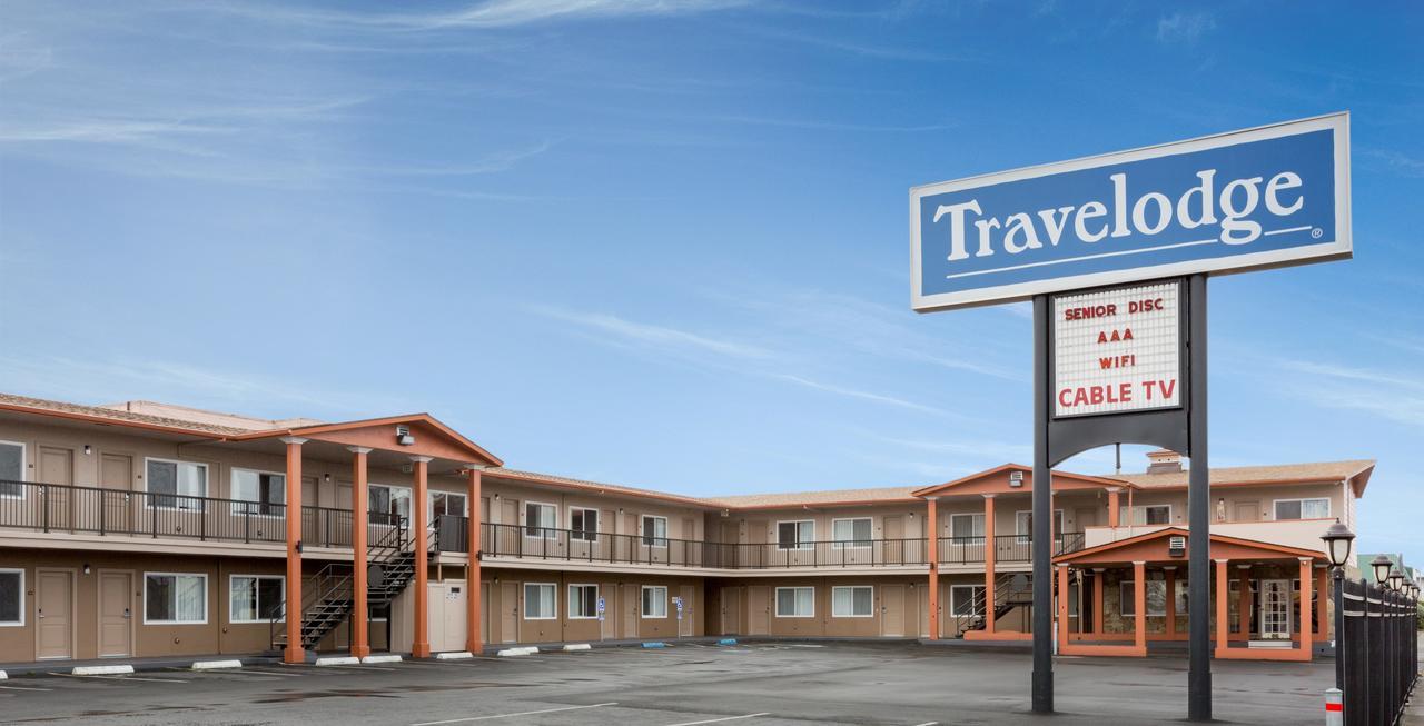 Travelodge By Wyndham Юрика Екстер'єр фото